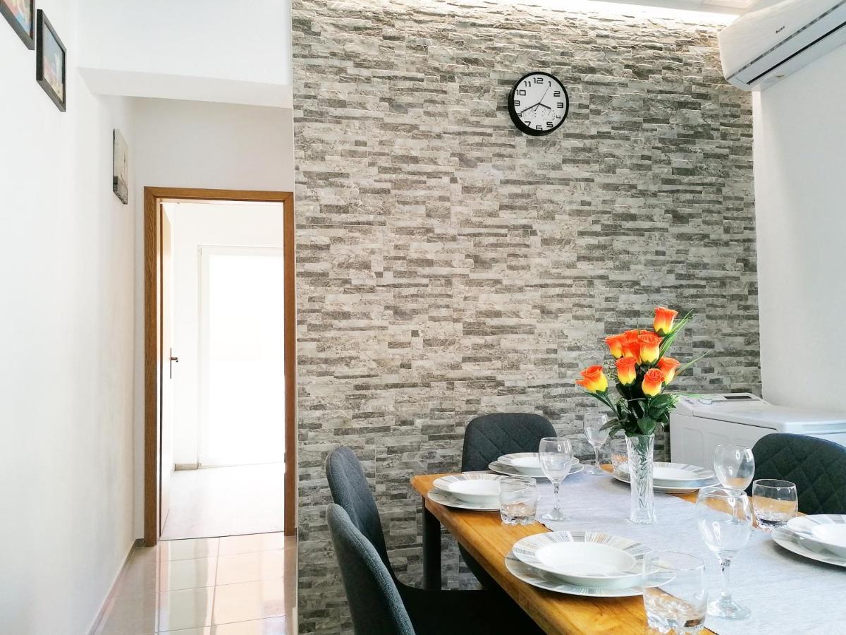 Apartmani Buljubasic Baška Voda Exterior foto
