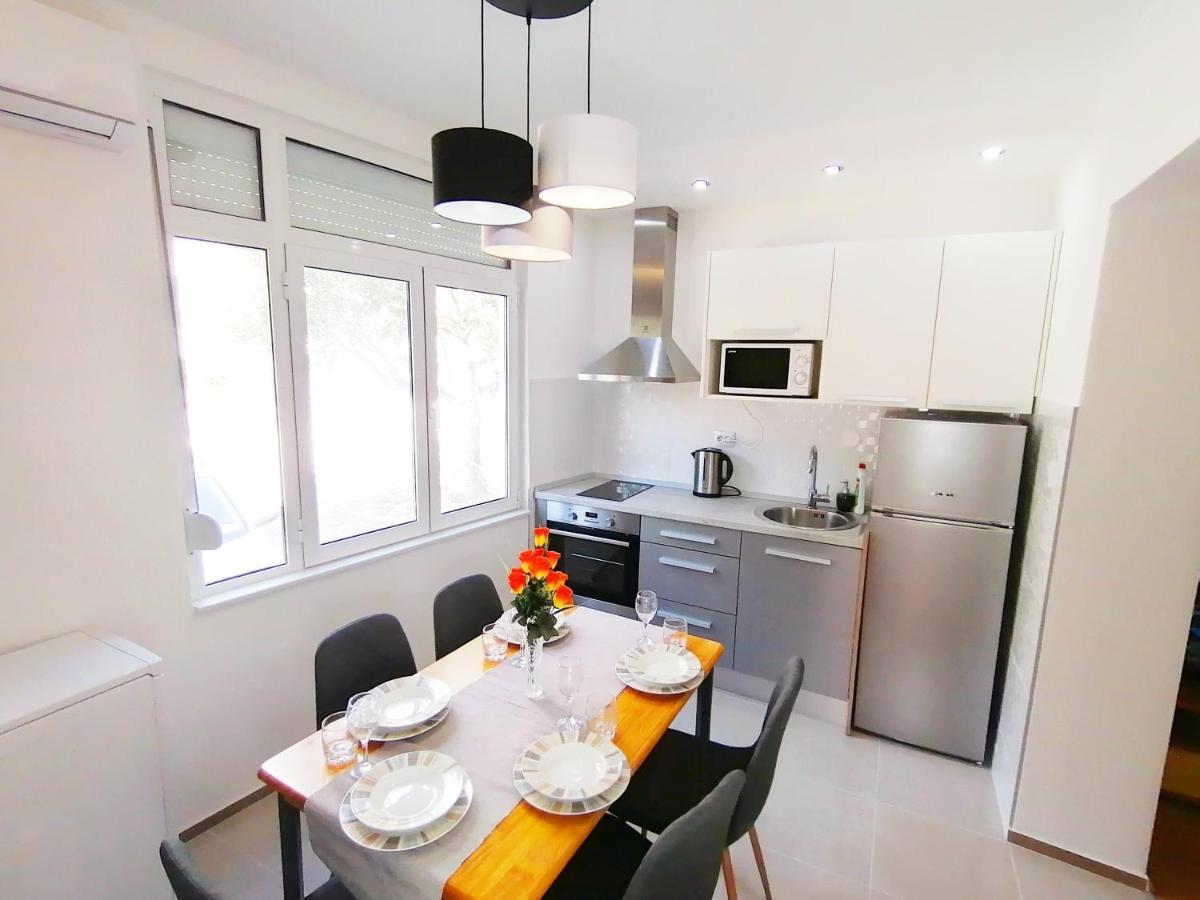 Apartmani Buljubasic Baška Voda Exterior foto